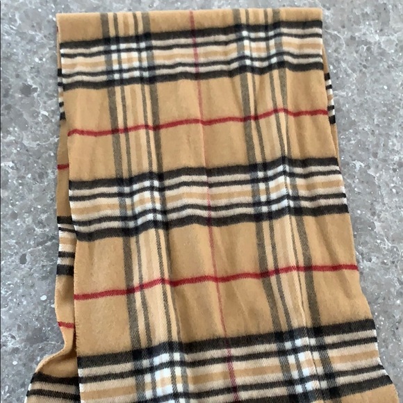 Croft & Barrow Plaid Scarf - Picture 5 of 5